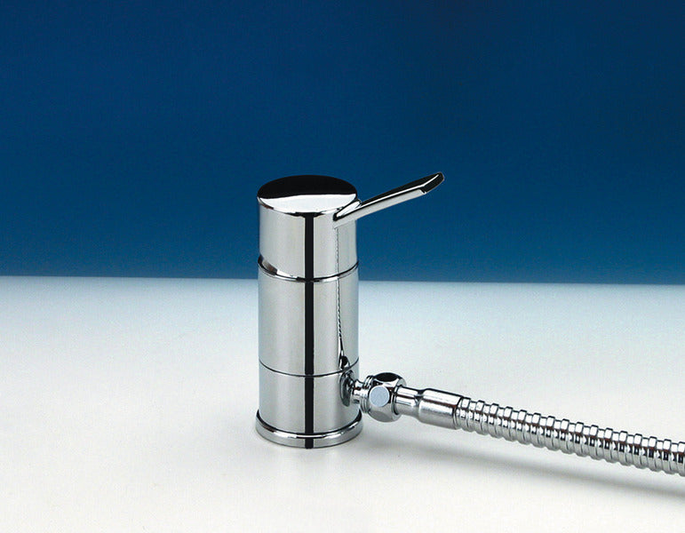 Rubinetto per acqua fredda opaco a leva singola da 12 V con microcommutazione per camper, caravan, caravan, barche Rubinetto per acqua fredda opaco a leva singola da 12 V con microcommutazione per camper, caravan, caravan, barche
