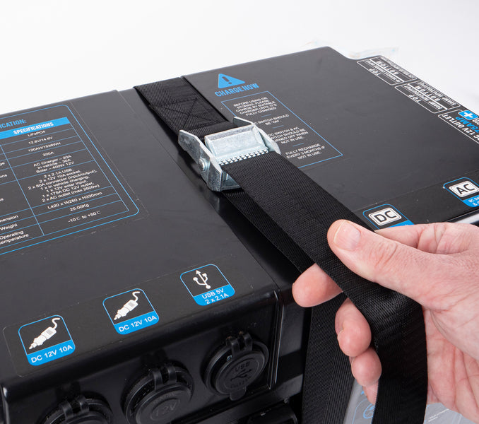 Powerstation Carbest al litio LIFePo4 - 120Ah con inverter 2500W